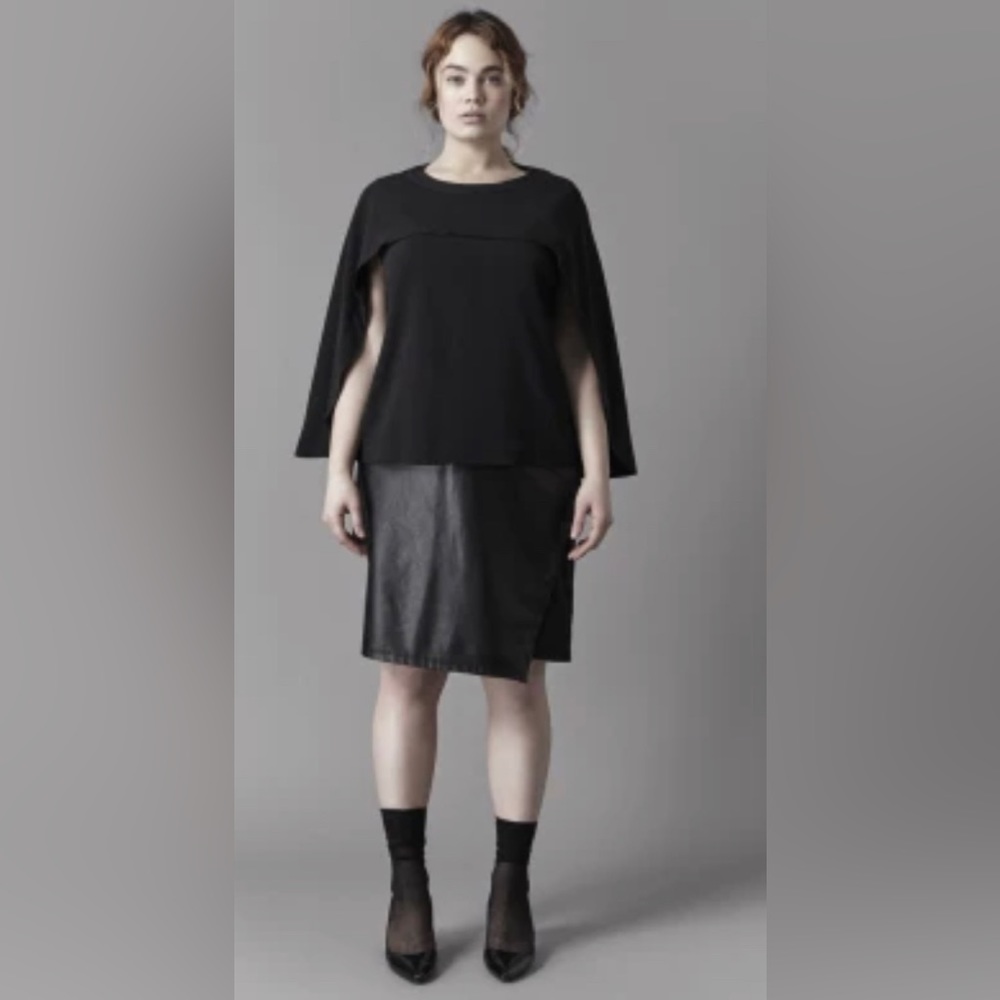 EUC Volga universal standard size M (18-20)